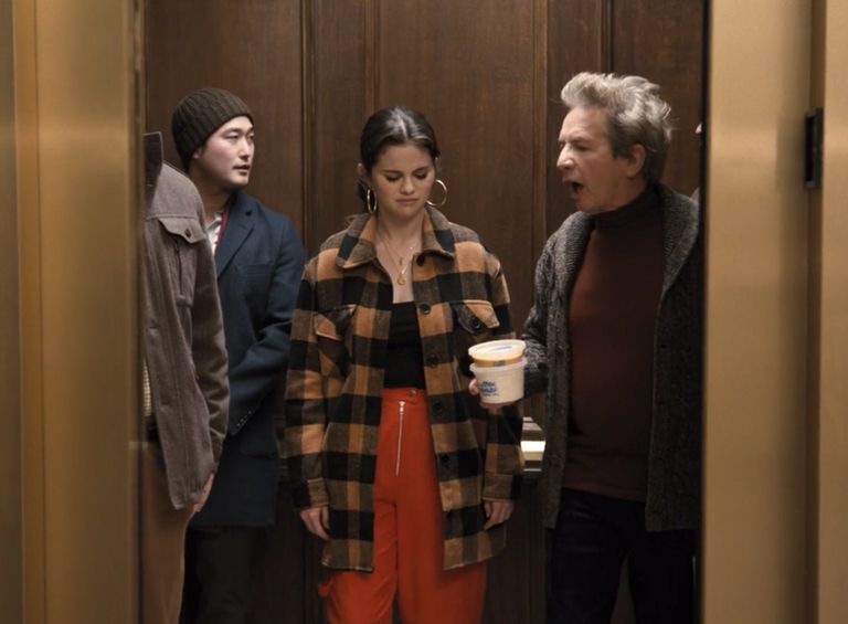 Custom Paling Ikonik Selena Gomez di Only Murders in the Building