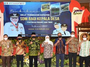 Apresiasi Kades, Khofifah Minta Percepat Realisasi Program Dana Desa
