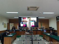 Bos BUMN Cabang Cilegon Didakwa Korupsi Proyek Fiktif Rp 4,8 M