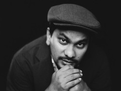 Tompi Sengaja Pecahkan Mic untuk Rekam Lagu Makan Teman