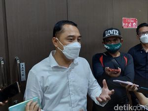Walkot Eri Prediksi Puncak Omicron di Surabaya Sampai Awal Maret Walkot Eri Prediksi Puncak Omicron di Surabaya Sampai Awal Maret