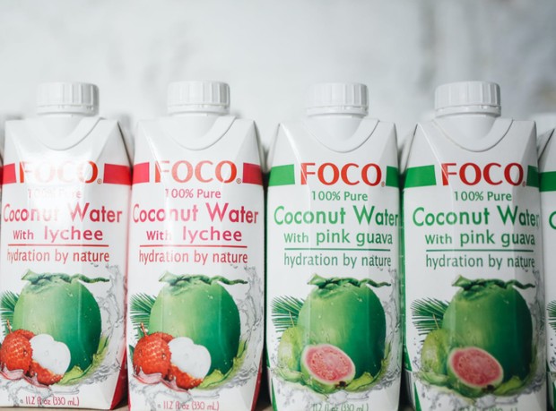 Air Kelapa/Foto : pexels.com/Polina Tankilevitch Air Kelapa