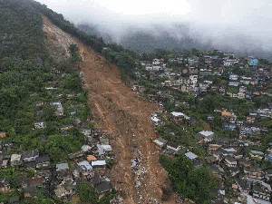 38 Orang Tewas Akibat Tanah Longsor di Brasil