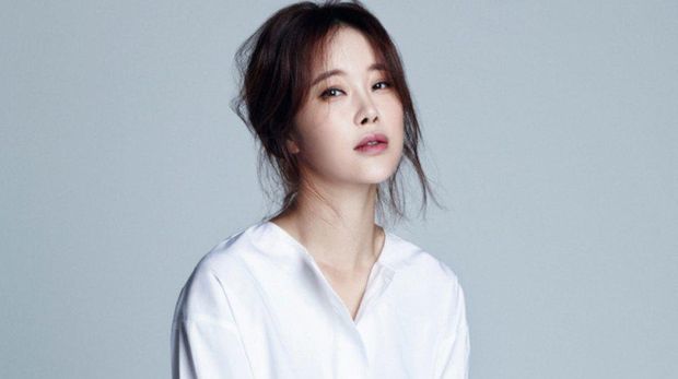 Baek Ji Young