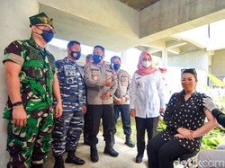 Akselerasi Vaksinasi, Banyuwangi Ajak Fitri Carlina Vaksin Booster