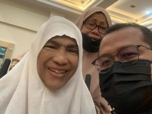 Kiprah Dorce Gamalama Mulai di TVRI Surabaya hingga Presenter Trans TV Kiprah Dorce Gamalama Mulai di TVRI Surabaya hingga Presenter Trans TV