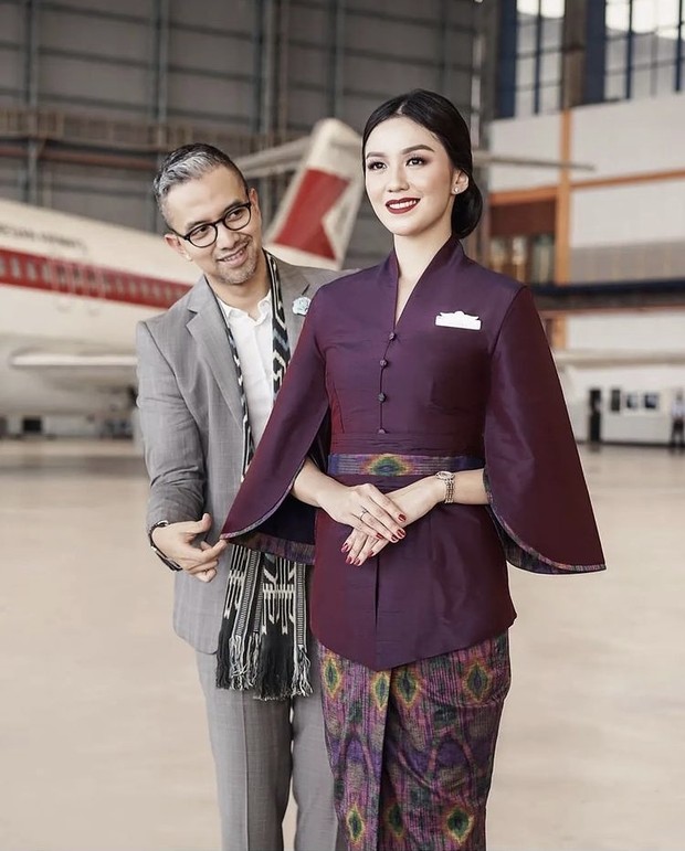 Seragam pramugari karya Didiet Maulana/