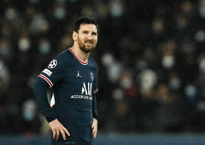 PSGs Lionel Messi reacts during the Champions League, round of 16, first leg soccer match between Paris Saint Germain and Real Madrid at the Parc des Princes stadium, in Paris, France, Tuesday, Feb. 15, 2022. (AP Photo/Thibault Camus)