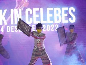 Sandiaga Luncurkan 50 Event Pariwisata Makassar di 2022: Kuliner-Motocross Sandiaga Luncurkan 50 Event Pariwisata Makassar di 2022: Kuliner-Motocross