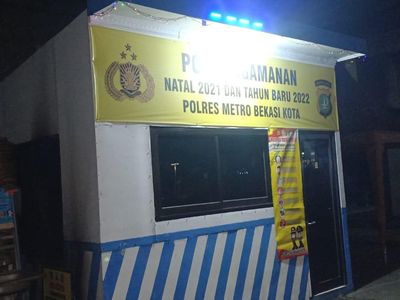 Penampakan Pos Lantas di Bekasi yang Dilempar Molotov