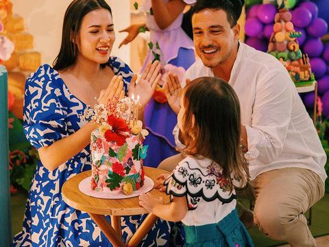 Potret Ulang Tahun Zalina Anak Raisa dan Hamish Daud