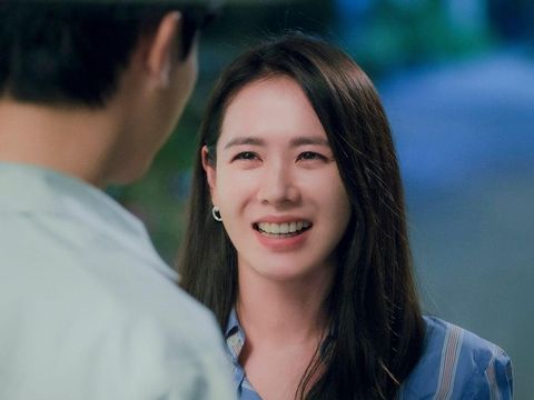 Son Ye Jin di Thirty Nine