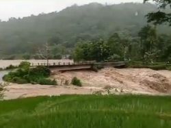 Sungai di Gowa Sulsel Meluap, Jalan hingga Sawah Kebanjiran