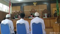 3 Jenderal NII Garut Jalani Sidang Perdana