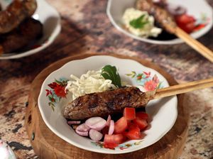 5 Fakta Sate Buntel Solo, Terinspirasi Kebab hingga Favorit Presiden Jokowi 5 Fakta Sate Buntel Solo, Terinspirasi Kebab hingga Favorit Presiden Jokowi