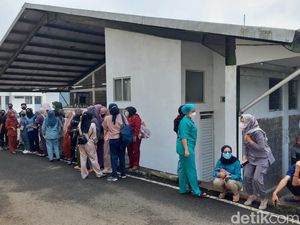Uang Jaspel TKK Nakes di RSUD Cikalongwetan Dijanjikan Cair Maret Uang Jaspel TKK Nakes di RSUD Cikalongwetan Dijanjikan Cair Maret