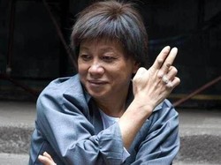 The Beast Kungfu Hustle Tukang Berantem, Istri Cantiknya Disiram Air Keras