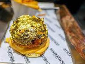 5 Fakta Burger Salt Bae, Dijual Rp 1,9 Juta namun Dapat Rating Buruk 5 Fakta Burger Salt Bae, Dijual Rp 1,9 Juta namun Dapat Rating Buruk