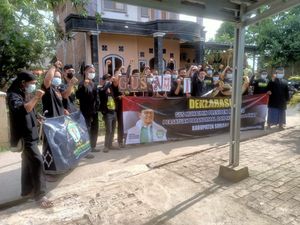 Paranormal Subang Deklarasi Dukung Muhaimin Iskandar Jadi Capres 2024 Paranormal Subang Deklarasi Dukung Muhaimin Iskandar Jadi Capres 2024