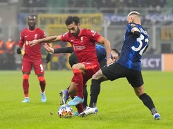 Bastoni: Dibanding Ronaldo atau Benzema, Trio Liverpool...