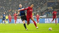 Pada pertandingan di Giuseppe Meazza, Kamis (17/2/2022) dini hari WIB, Liverpool tampil dominan dengan 13 attempts, tapi hanya dua on goal. Namun, keduanya jadi gol di 15 menit akhir laga lewat Roberto Firmino dan Mohamed Salah.