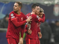 Jordan Henderson Gak Suka Joel Matip Main Ngeplak Kepala!