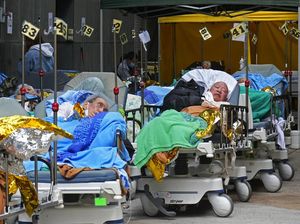 Kewalahan Hadapi Corona, RS Hong Kong Rawat Pasien di Luar Gedung