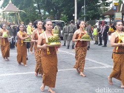 Kirab Boyong Kedhaton HUT Kota Solo Tetap Digelar Meski COVID-19 Ngegas
