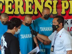 Asyik Sewa Vila Pakai Duit Curian, Kawanan Maling Modus Ganjal ATM Diringkus