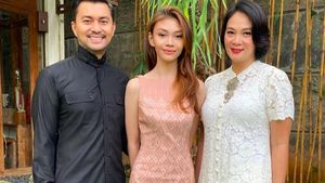 8 Potret Cantik Anak Anjasmara, Atlet Ice Skating dan Calon Dokter