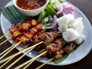 Tensi Naik Sehabis Makan Sate Kambing? Dokter Jelaskan Penyebabnya