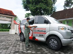 Tepati Janji Kampanye, Bupati Kediri Beri Bantuan Mobil Siaga Desa