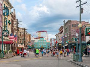 Tak Hanya DIsneyland, Universal Orlando Juga Cabut Aturan Masker Tak Hanya DIsneyland, Universal Orlando Juga Cabut Aturan Masker