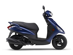 Yamaha Luncurkan Skutik AXIS Z, Seliter Bensin Tempuh 50 Km Lebih