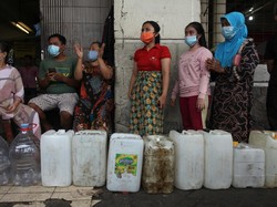 Harga Minyak Goreng Curah di Pasar Surabaya Melambung Tak Terkontrol