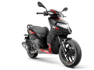 Harganya Rp 20 Jutaan, Ini Potret Aprilia SR 160 Penantang Honda Vario 160