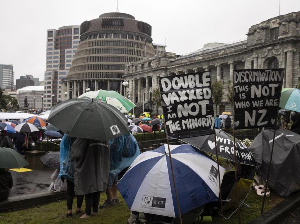 Demonstrasi Antivaksin di Selandia Baru Ricuh, 1 Pendemo Ditangkap