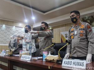 Ini Motif 2 Oknum Polisi di Sangihe Diduga Sekap-Peras Warga Rp 725 Juta Ini Motif 2 Oknum Polisi di Sangihe Diduga Sekap-Peras Warga Rp 725 Juta