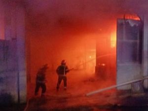 Diduga Gegara Ledakan Gardu Listrik, Pabrik di Dayeuhkolot Terbakar