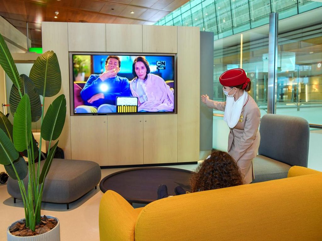 Emirates Buka Lounge buat Penumpang Anak-anak tanpa Pendamping