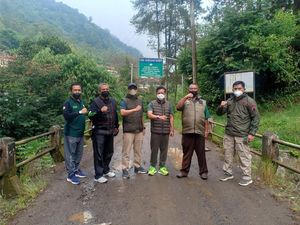 Bupati Bandung Bakal Tata Akses Jalan Sepanjang 1,6 Km di Perbatasan