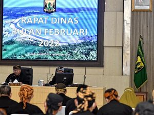 Mudahkan Warga, Bupati Sukabumi Kebut Digitalisasi Pajak-Restribusi Daerah Mudahkan Warga, Bupati Sukabumi Kebut Digitalisasi Pajak-Restribusi Daerah