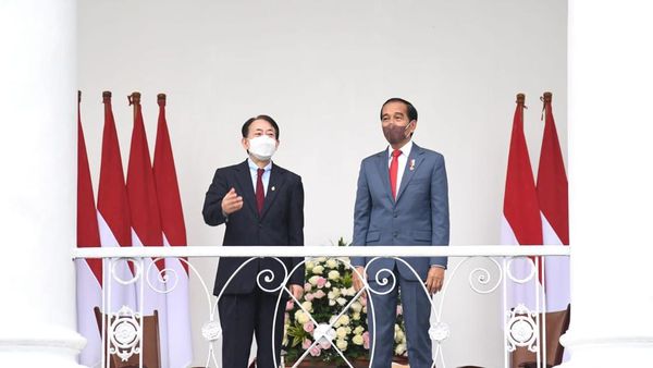 Intip Momen Jokowi Ngobrol Bareng Bos Bank Pembangunan Asia