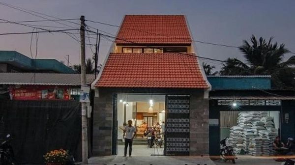7 Potret Toko Beras Merangkap Rumah Minimalis, Desainnya Bikin Takjub