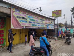 Sopir Ngantuk, Mobil Tabrak Penjual Ketupat-Pedestrian di Tangerang