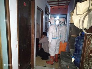 Perempuan Nganjuk Ditemukan Tewas Membusuk Dalam Kamar Kos di Blitar Perempuan Nganjuk Ditemukan Tewas Membusuk Dalam Kamar Kos di Blitar