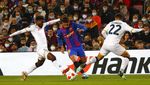 Foto: Raibnya Logo Barca dari Jersey Ferran Torres di Babak Kedua