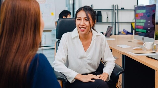 Ilustrasi pembicaraan di kantor/ Foto: Freepik.com