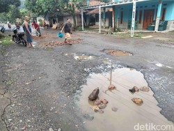 Jalan Provinsi Rusak Parah, Bupati Cianjur: Sudah Minta Diperbaiki