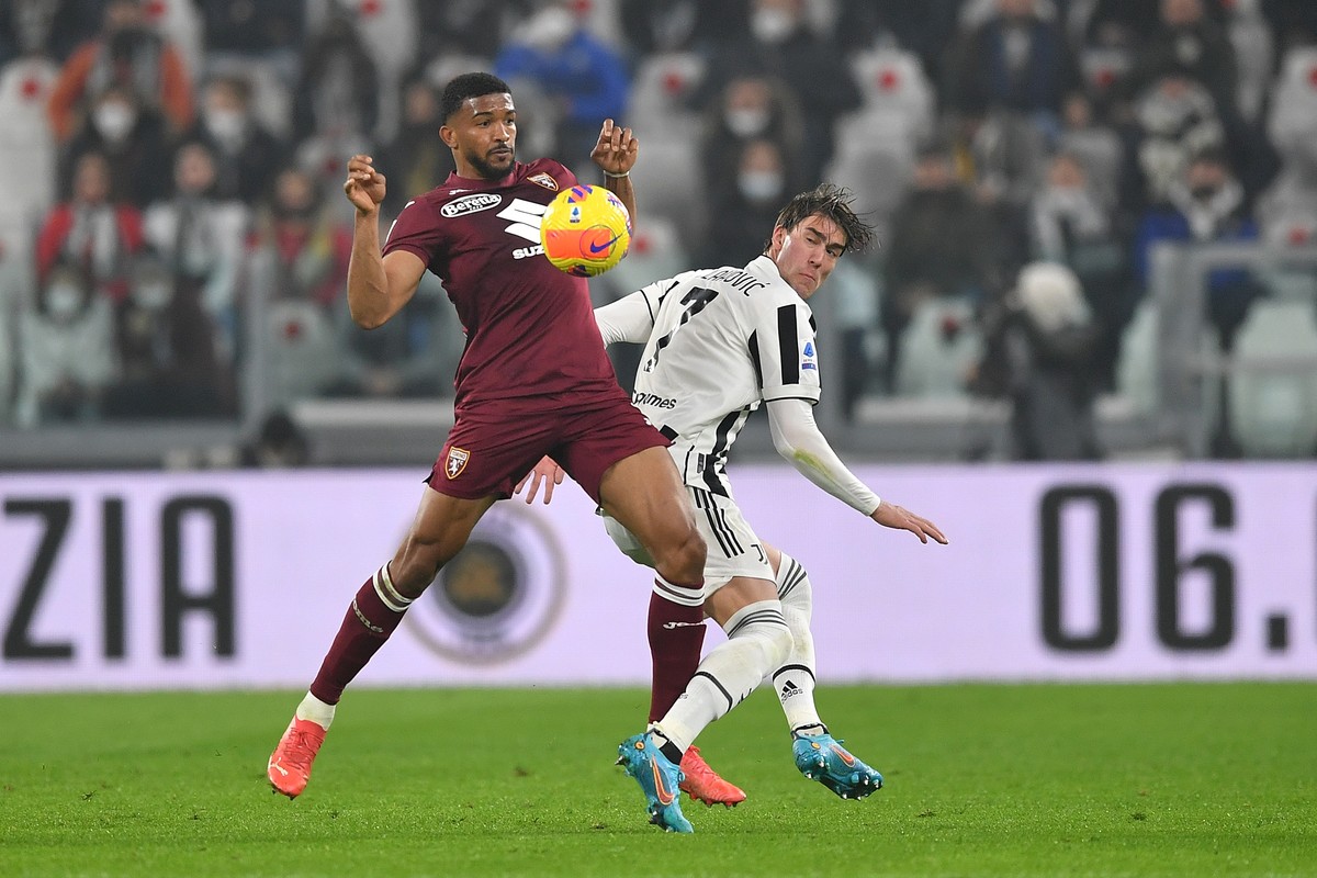 Juventus diimbangi Torino 1-1 di lanjutan Liga Italia. (Foto: Getty Images/Valerio Pennicino)